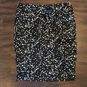 Michael Kors black with white skirt size 10